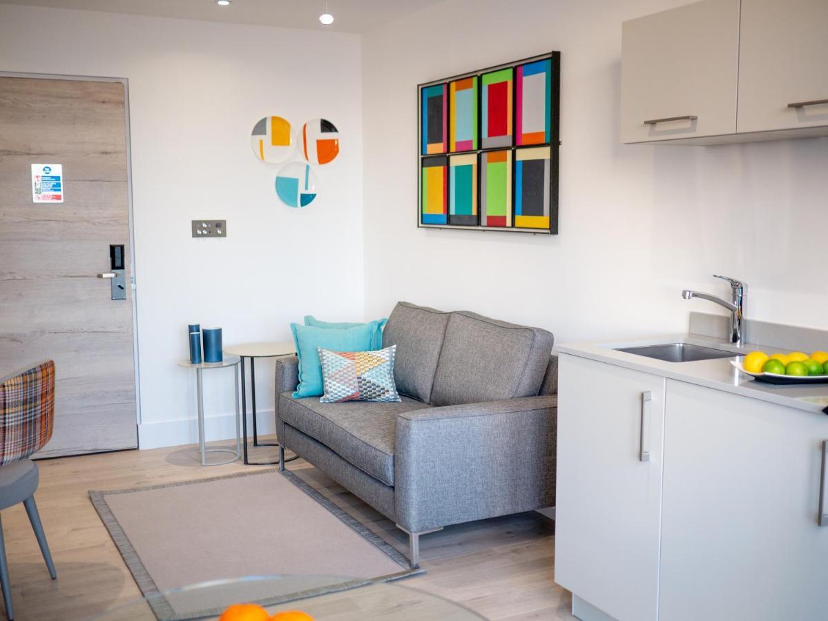Q Square By Supercity Aparthotels Brighton Dış mekan fotoğraf
