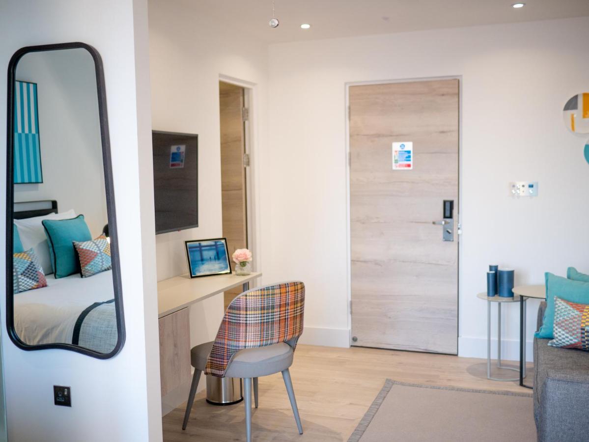 Q Square By Supercity Aparthotels Brighton Dış mekan fotoğraf