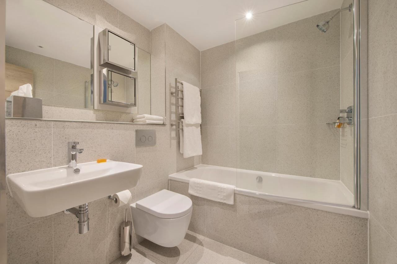 Q Square By Supercity Aparthotels Brighton Dış mekan fotoğraf
